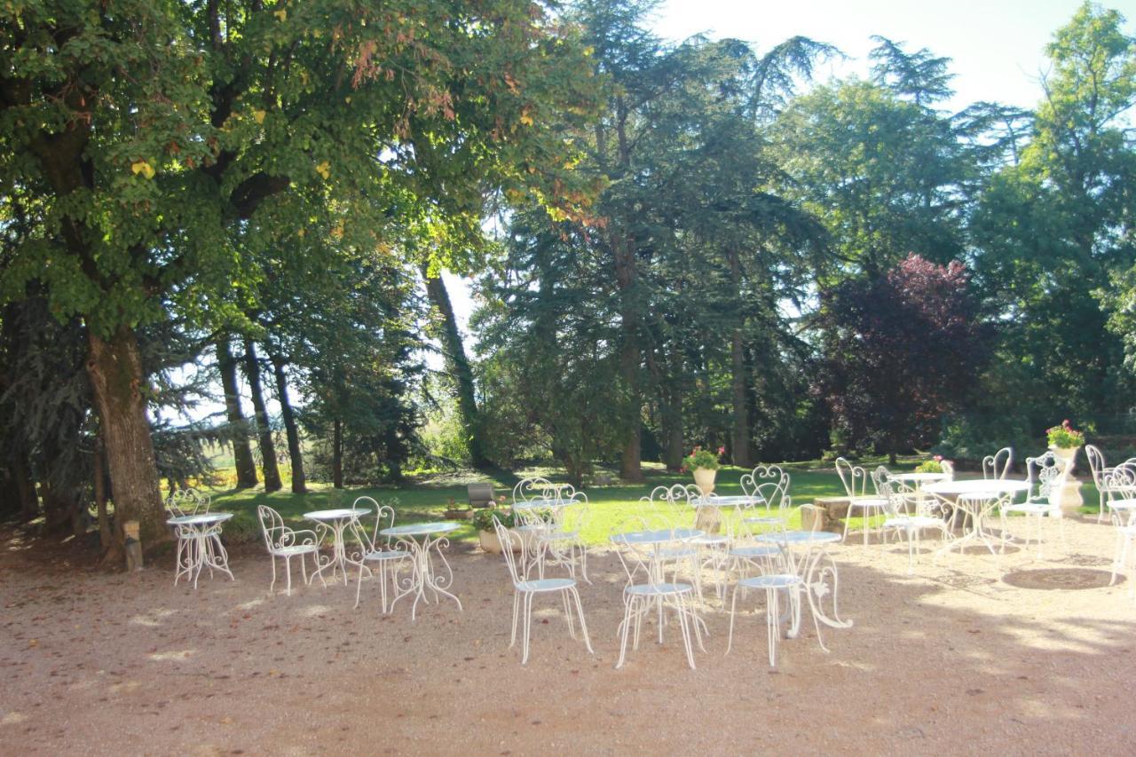 Chateau De La Chapelle Des Bois Флері Номер фото